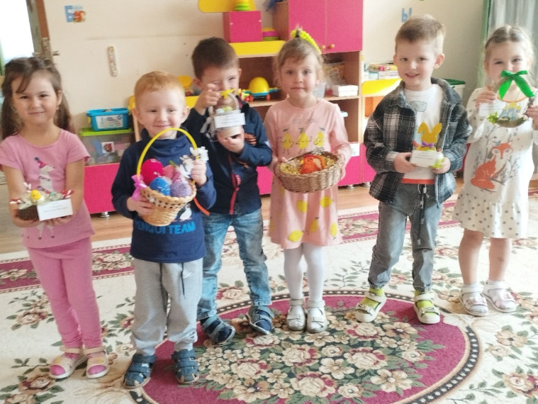 Пасха глазами детей.