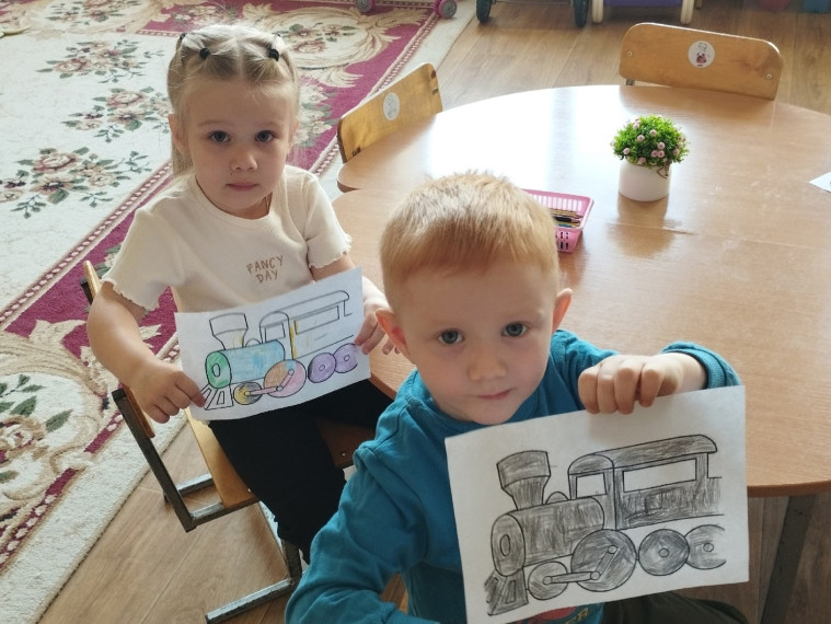 Месячник "Уступи дорогу поездам".
